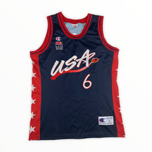 Laden Sie das Bild in den Galerie-Viewer, Champion vintage Basketball Trikot USA Team Hardaway #6 - Gr. L
